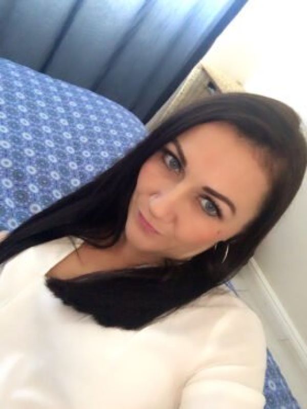 Experienced milf escort wants sex (36 years old, South Africa (Pretoria))