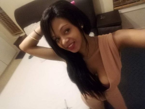 South Africa (Johannesburg) escort of asian origin Paradise angels , 21 y.o.