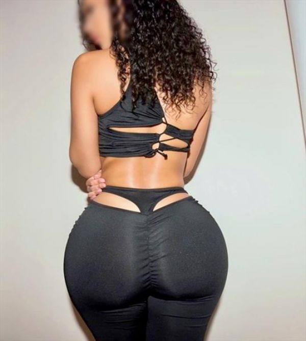 Escort from ZARope, 63 kg, 165 cm