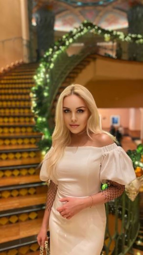 Cheap outcall prostitute in South Africa - 28 year-old Kayla (All) can meet you 24 7