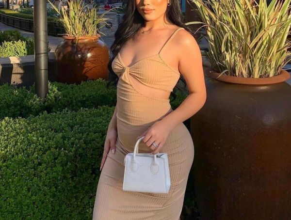 Lilly, 20 y.o.: escort and massage in South Africa (All)