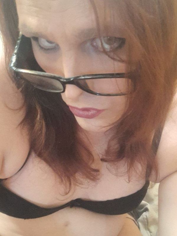 VIOLET is one of the best escort girls South Africa (Pretoria) has in store