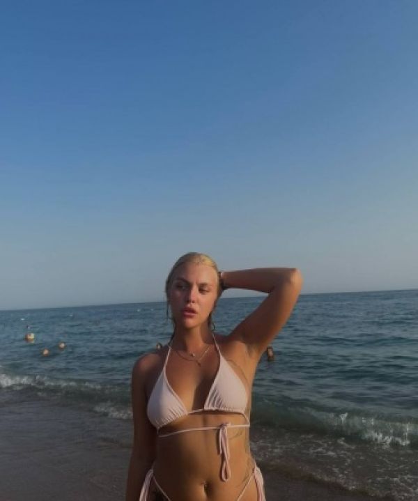 One of the best escorts South Africa (All) has to offer — Anna on SexoPretoria.com
