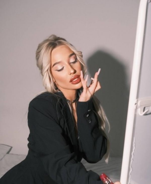 Book South Africa (Johannesburg) call girl online on SexoPretoria.com