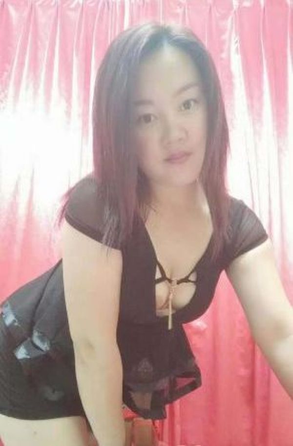 Submissive female loves BDSM, call 0647097412 