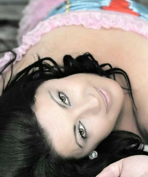 Book hooker Johanika online on escorts directory SexoPretoria.com