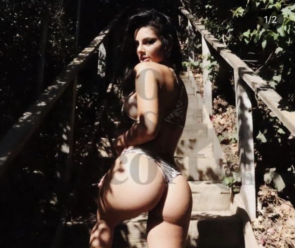 Date South Africa (Cape Town) escort — independent girl Ell from SexoPretoria.com