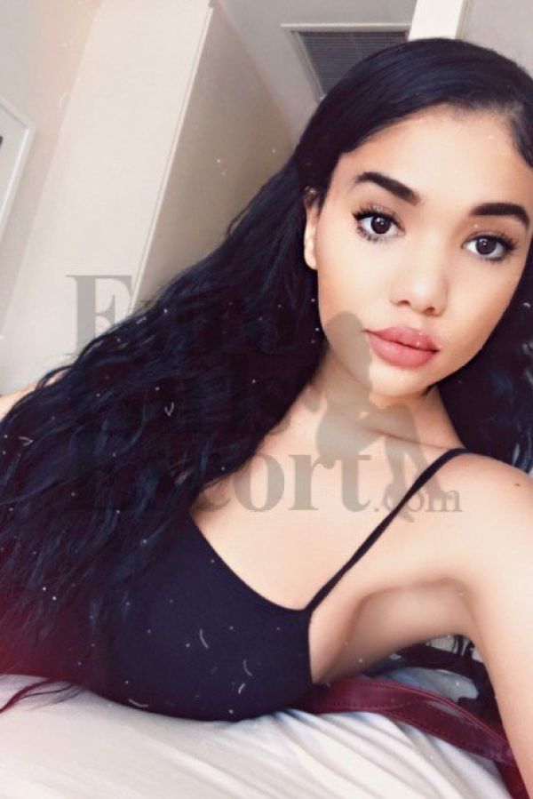 Book an escort in South Africa (Cape Town) for ZAR 6000 per hour