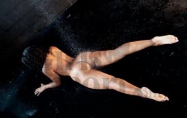 South Africa (Cape Town) escort for A-Level sex: Diva Asante mix mature (57 kg, 169 cm)