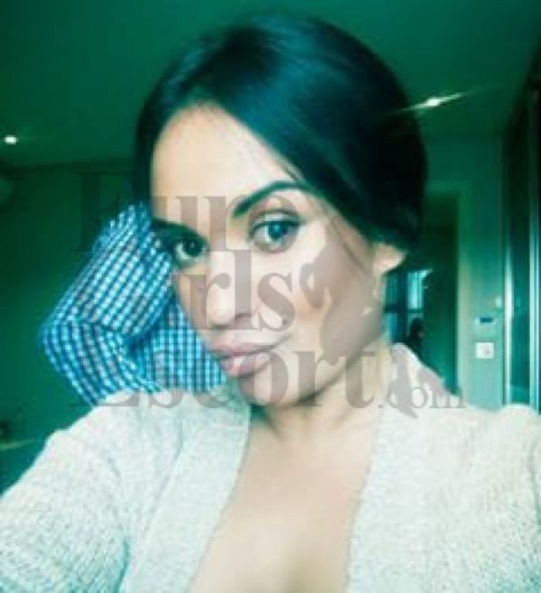 One of the best escorts South Africa (Cape Town) has to offer — Isabella on SexoPretoria.com