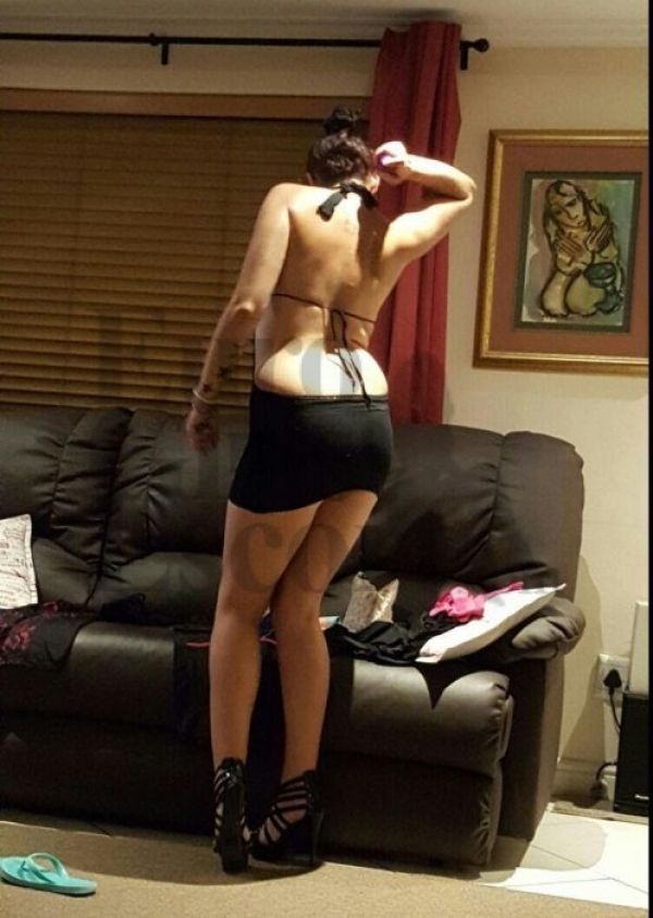 Cheap outcall escort Mikayla will visit you in South Africa (Cape Town) for sex