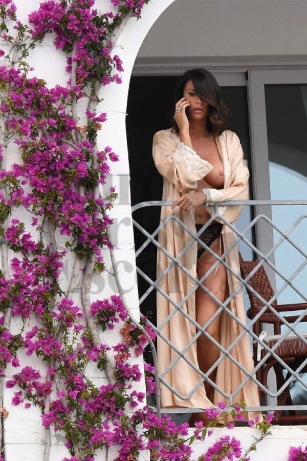 South Africa (Cape Town) model escort Perla escort companion: photos, reviews, services