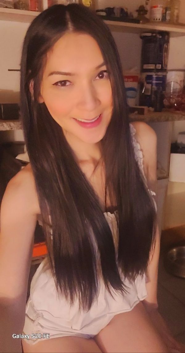 Erotic massage from South Africa hooker Ling Ling (Pretoria), (0665051664)