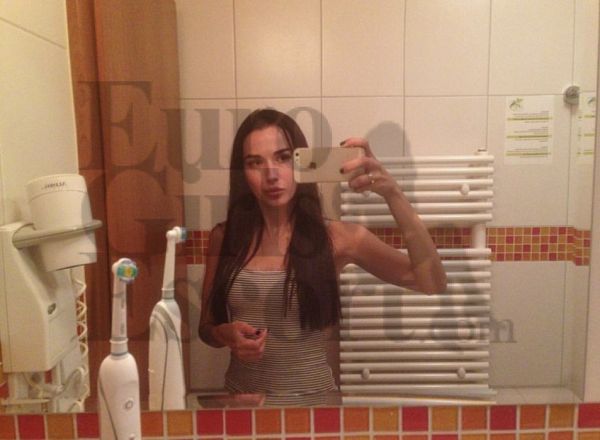 Submissive female loves BDSM, call 27610450073 