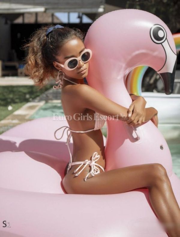 Sex, blowjob from 20 y.o. South Africa (Cape Town) japanese escort 