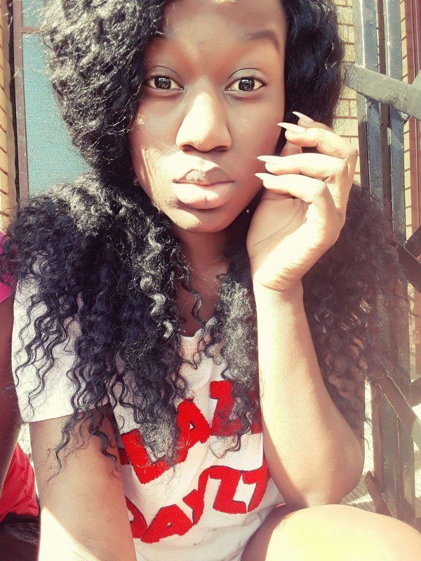 Petite escort South Africa (Pretoria) (weight: 60 kg; height: 0 cm)